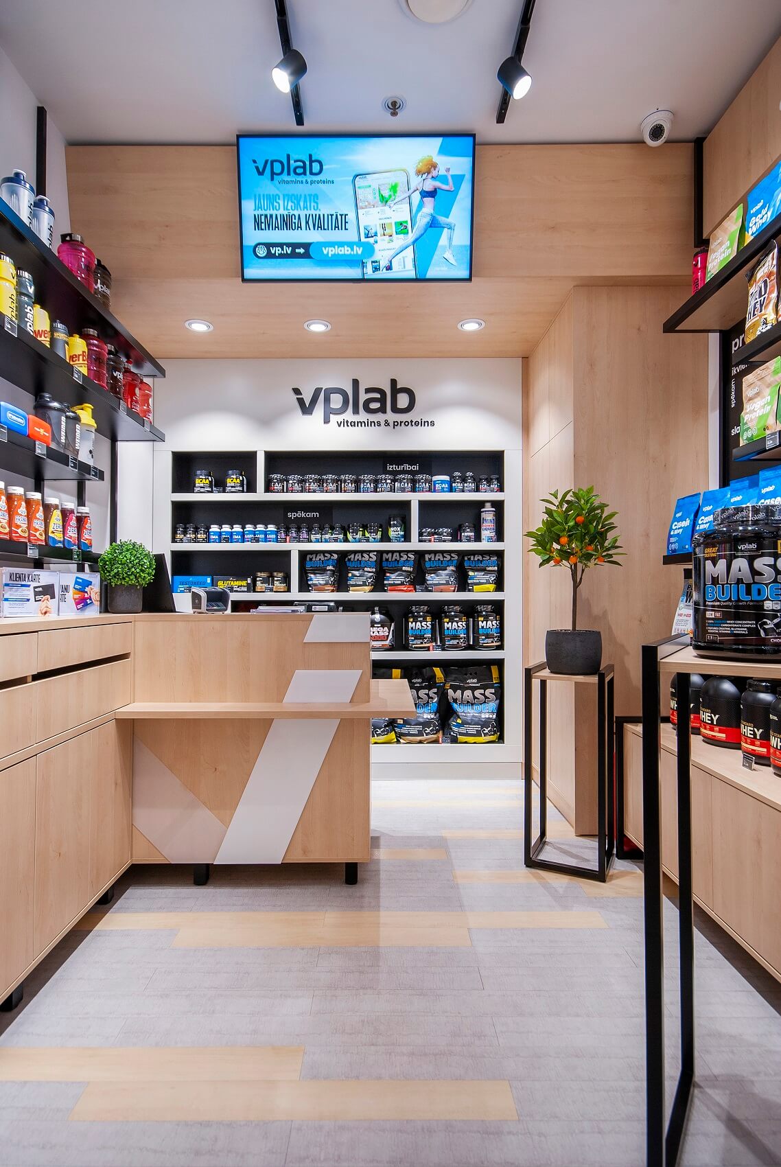 Магазин VPLAB в торговом центре SPICE